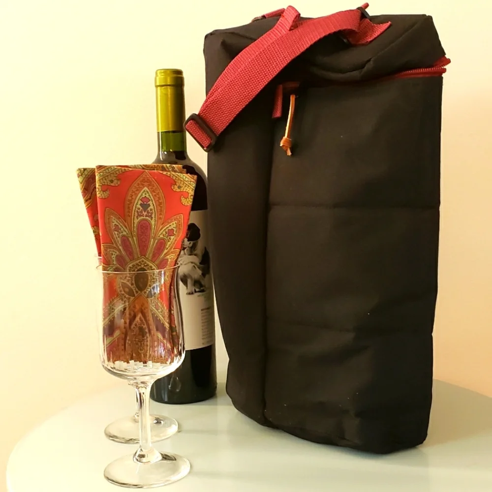 Insulated Wine Tote with 2 Wine Glasses, Napkins, Corkscrew